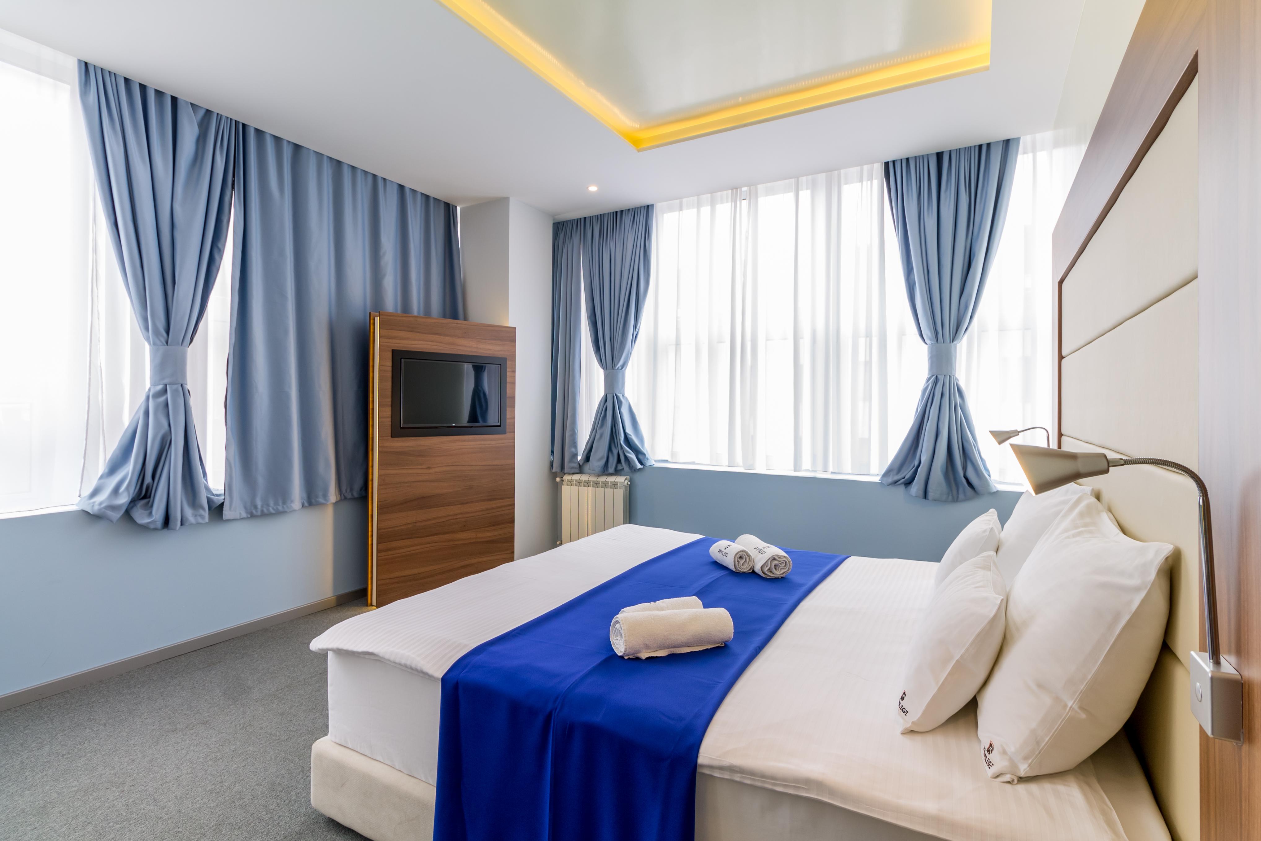 Privilege Suites By Central Park Belgrade Exterior photo